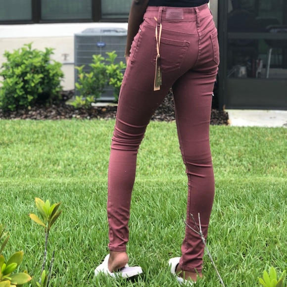 Pink jeans - Picture 2 of 2